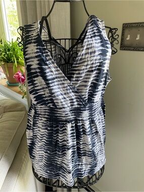Tommy Hilfiger Navy and White Striped Sleeveless Top